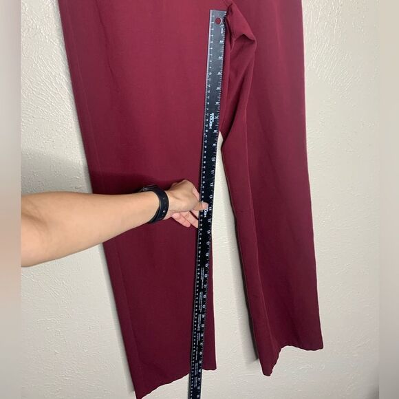 Figs straight leg pants burgundy - Picture 8 of 8